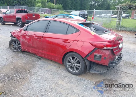 2017 Hyundai Elantra Se z USA, uszkodzony, nr VIN 5NPD84LF6HH192993